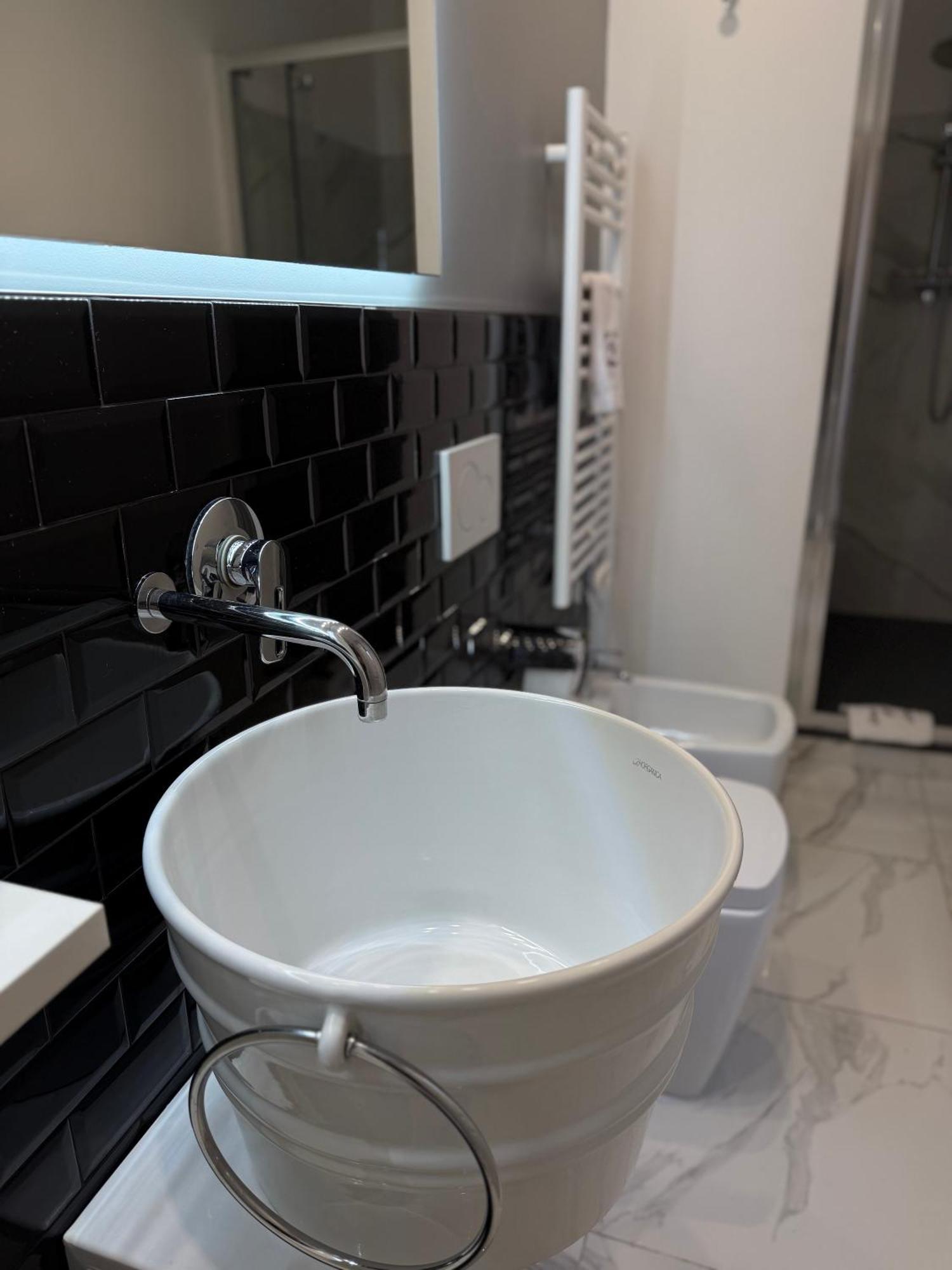 Flyhouse Fiumicino Bed and Breakfast Buitenkant foto